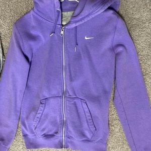 nike zip up hoodie